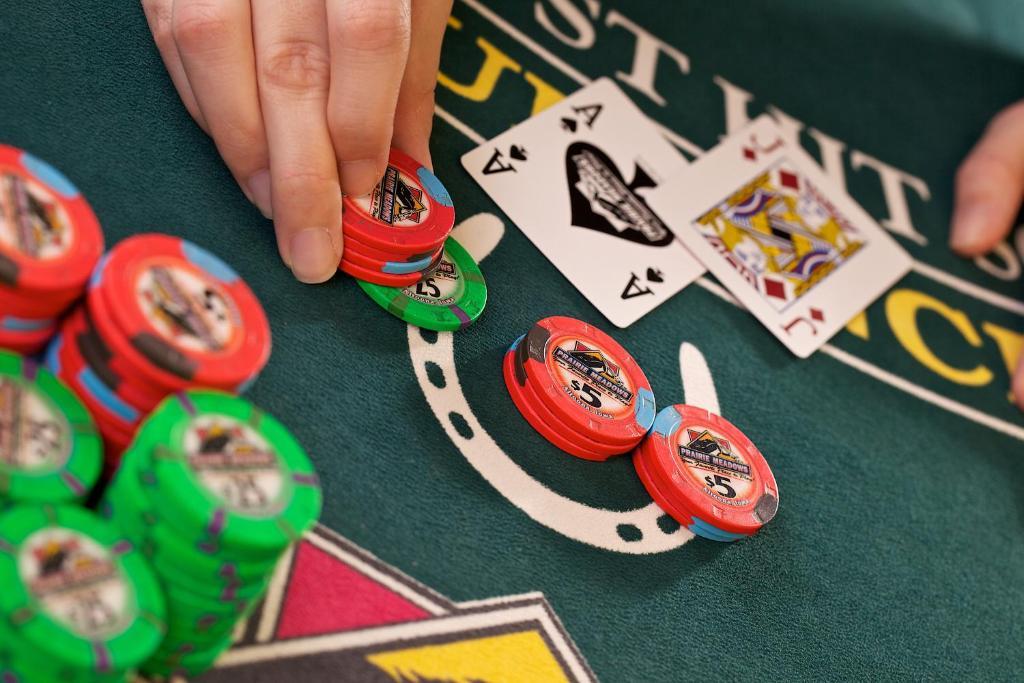אלטונה Prairie Meadows Casino Racetrack And Hotel מראה חיצוני תמונה